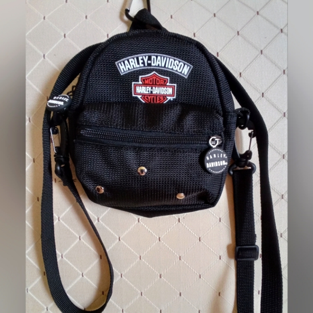 HARLEY-DAVIDSON backpack. never used, bought on accident